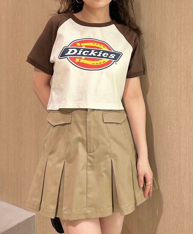 激安超特価 最大80%オフ  LILY BROWN × Dickies®(ディッキーズ)のコラボアイテム入荷 スカート