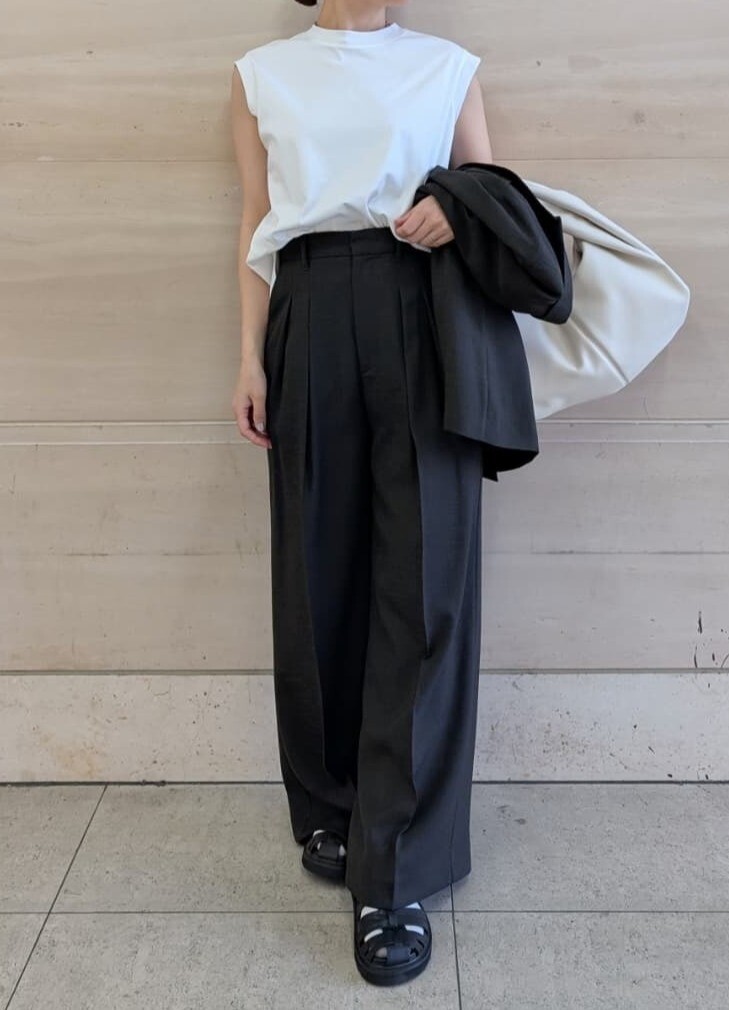 3点　mi様オーダー品 Mila Owen 立体感のあるフレンチスリーブのカットソーは、一枚でサマ
