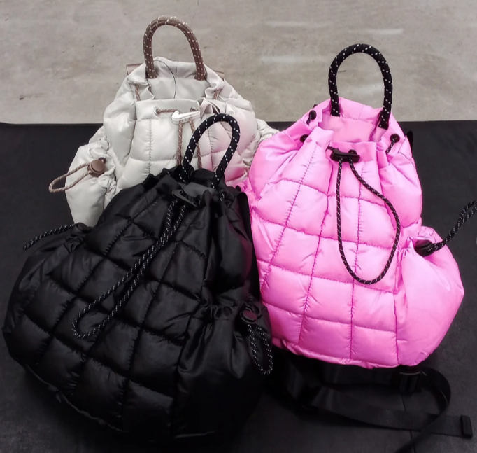 NEW ARRIVAL】NK NSW PUFFLE MINI BKPK | ブンリンドースポーツ | 那覇 