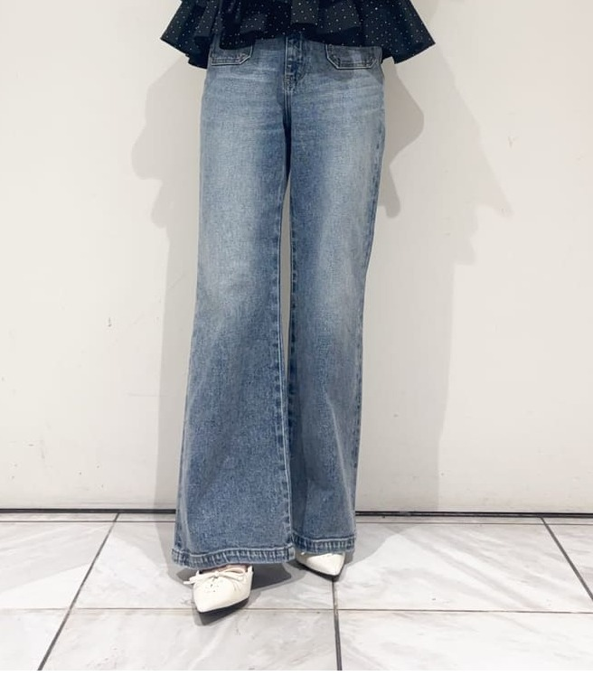 LILY BROWN 🧸ストレッチセミフレアデニムパンツ🧸