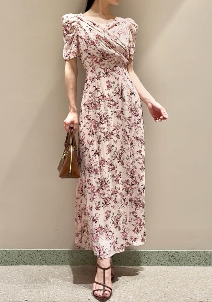 SNIDEL　🧡レーヨンカシュクールプリントワンピース🧡