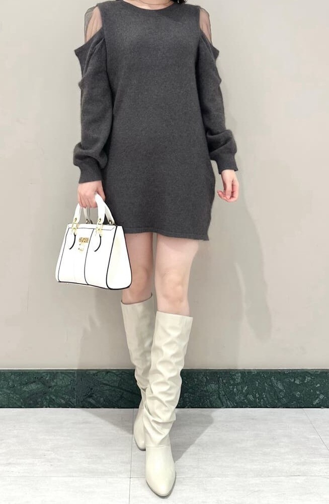 ❄️SNIDEL❄️シースルーショルダーニットワンピース