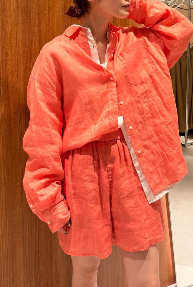 🌿Mila Owen🌿ナチュラルな光沢感と美しいカラーが魅力の、フレンチリネンシャツ