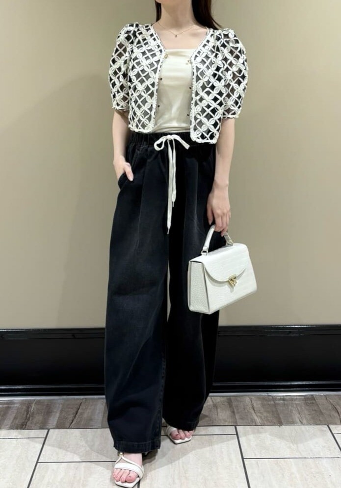 LILY BROWN🍇ワイドレッグイージーデニムパンツ🍇