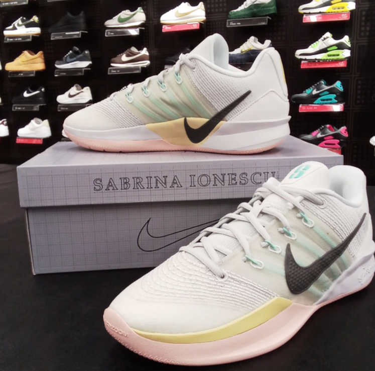 【NEW ARRIVAL】SABRINA 3 EP