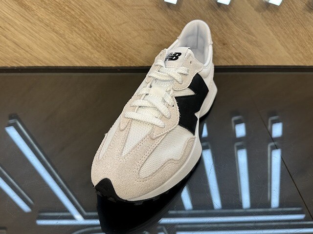 【New Balance】MS327CWB(D)