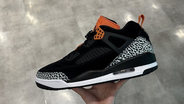 🆕JORDAN BRAND ジョーダン スパイジーク LOW🆕