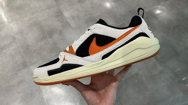 JORDAN BRAND ジョーダン コンフォート エラ