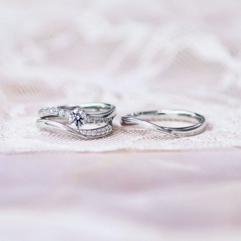 クリスマスのプロポーズを考え始めたら。今から選ぶ、特別な婚約指輪💍