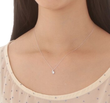 🤍ホワイトデーに贈る、大人かわいいネックレス🎀🤍