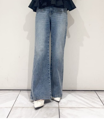 LILY BROWN 🧸ストレッチセミフレアデニムパンツ🧸