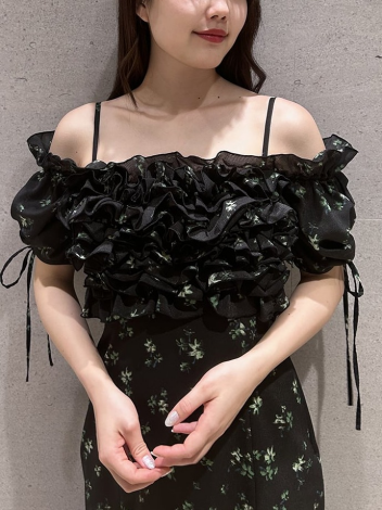 【SALE】SNIDEL ボリュームラッフルフリルプリントワンピース