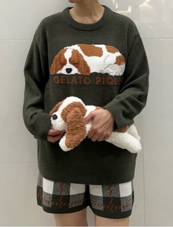 🐶gelato pique【新作】DOGたちの寝顔にキュン♥プルオーバー🐶