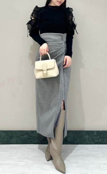 🎀SNIDEL  大人気のプリーツフリルニットのご紹介🎀