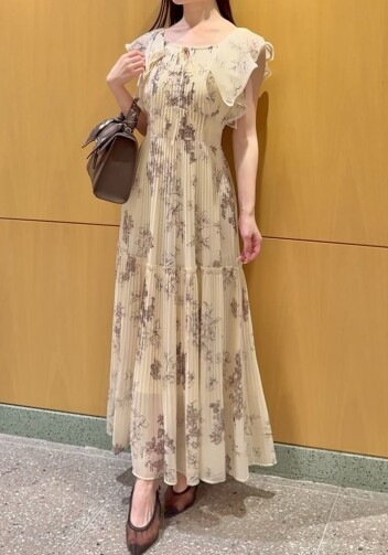 SNIDEL　🌺30%OFF🌺プリーツプリントワンピース