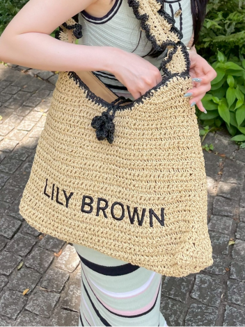 【LILY BROWN×MARY QUANT】配色フリルがアクセントになったワンショルダーデザインペーパーラウンドフリルバッグ