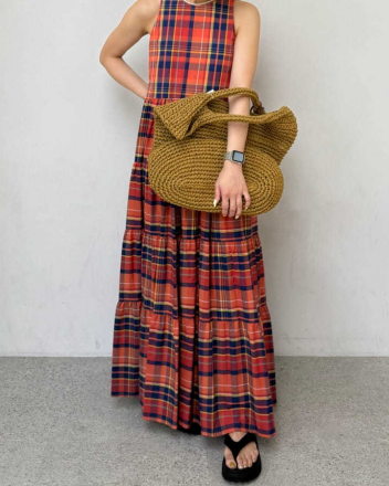 MilaOwen 👗【ウォッシャブル】クルーネックアメスリティアードロングワンピース👗