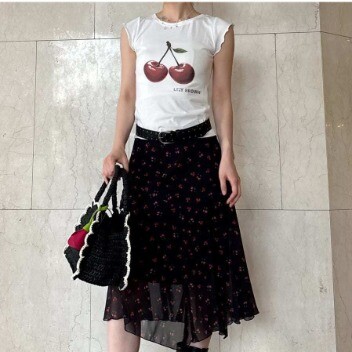LILY BROWN フルーツシフォンスカート🍒