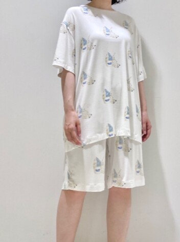 new gelato pique🧸🍧     シロクマを総柄プリントした、COOLな接触冷感Tシャツ＆ショートパンツ