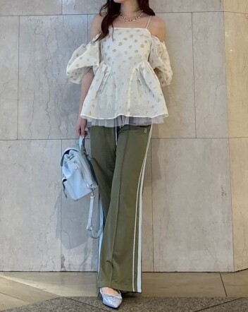 LILY BROWN✨3wayペプラムジャガードブラウス✨