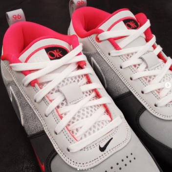 【NEW ARRIVAL】BOOK 1 EP “Solar Red”