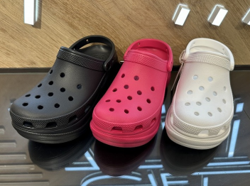 【 crocs】クロックス クラシック ベイ クロッグ