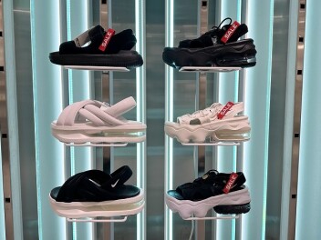 大人気KOKOサンダル20％OFF！！🔥