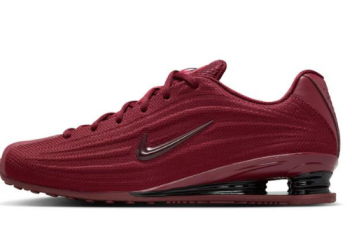 🌟NIKE　WOMEN'S　W SHOX Z🌟