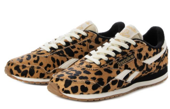 🌟REEBOK　NEW　CLASSIC AZ　🌟