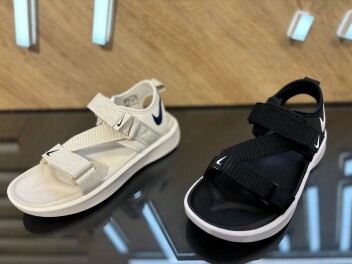 【NIKE】新作サンダル☆