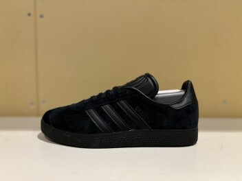 【ADIDAS】新作入荷☆