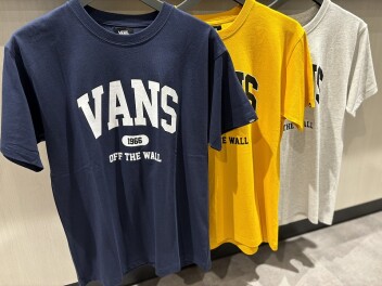 【VANSアパレル】新作入荷☆