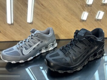 【NIKE】新作入荷☆