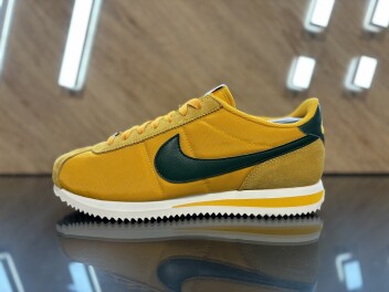 【NIKE】新作入荷☆