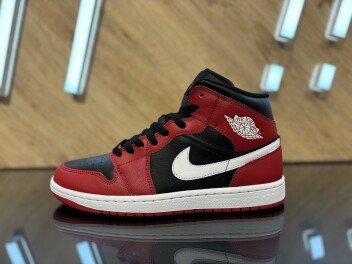 【NIKE】新作入荷☆