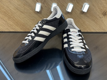 【adidas】ハンドボール スペツィアル