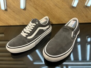 【VANS】新作入荷☆