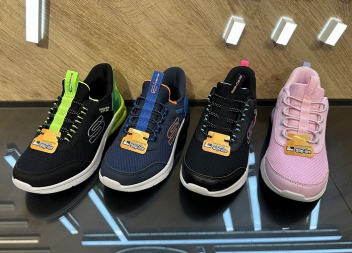 【SKECHERSキッズ】マイクロスペックマックス 