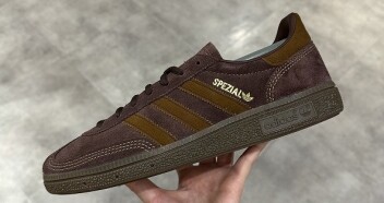 adidas ハンドボール スペツィアル🧸