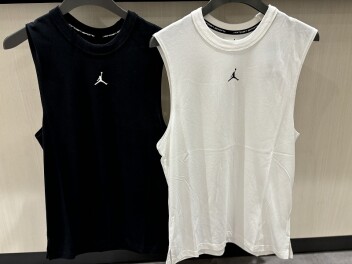 【NIKEアパレル】新作入荷☆