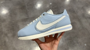 NIKE ウィメンズ コルテッツ LTR