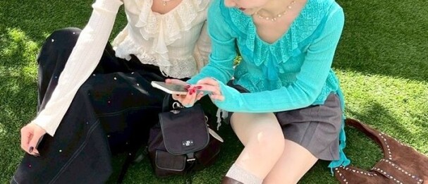 🍀LILY BROWN🍀透かし編み×シフォンフリルが華やぐヴィンテージライクトップス