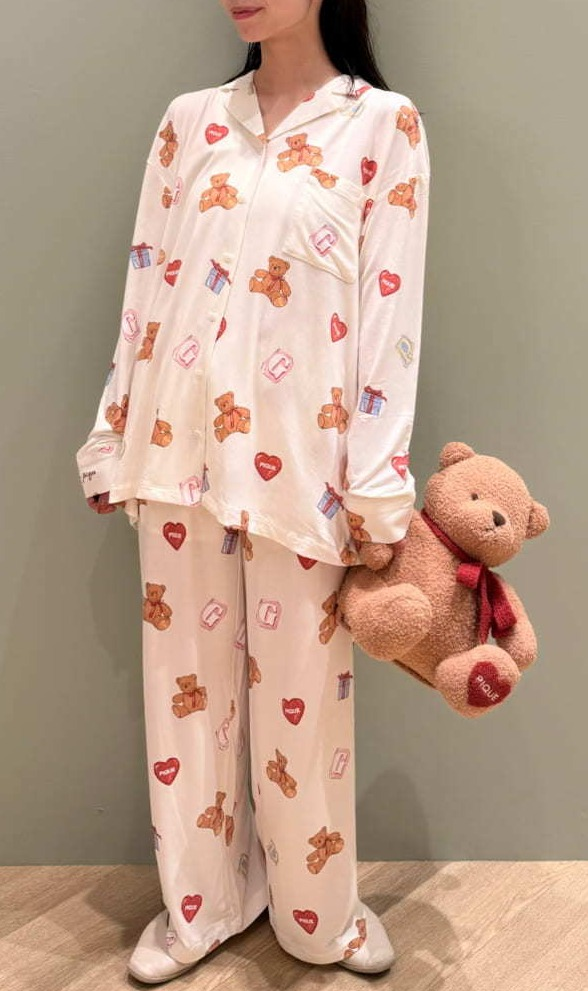 🧸gelato pique🧸女子の大好きモチーフを散りばめたフェイバリット柄シャツ・フェイバリット柄ロンT・